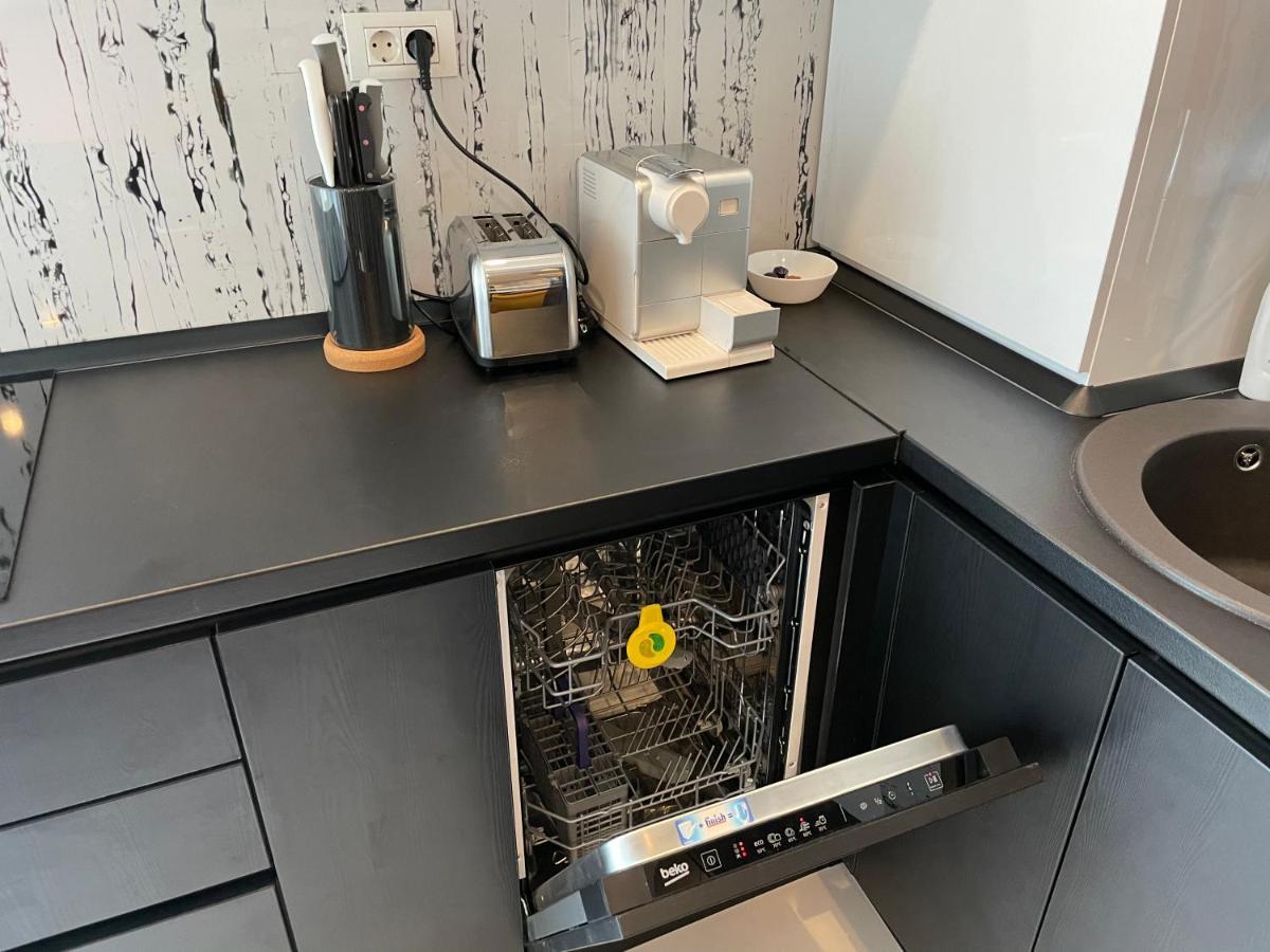 Fancy Westpark 2 Residence Lakeview W7 布加勒斯特 外观 照片