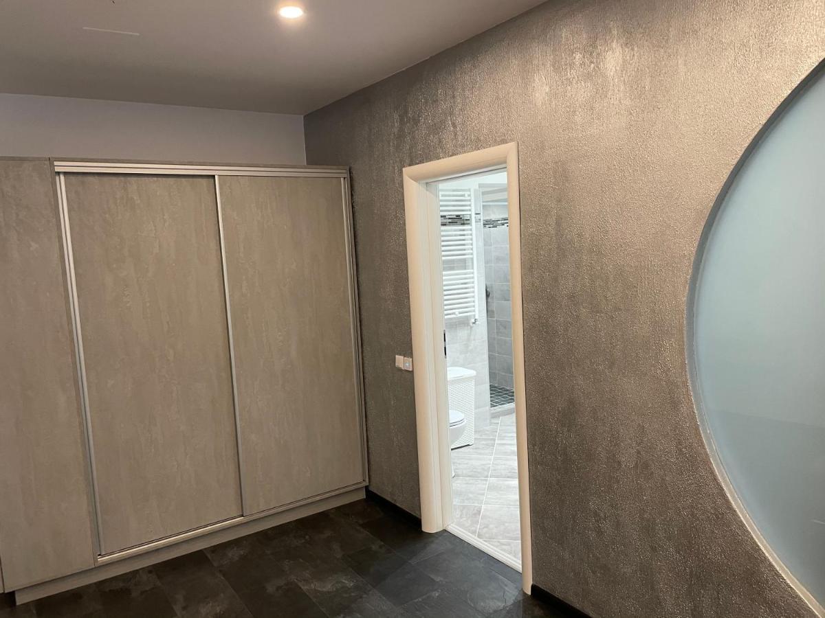 Fancy Westpark 2 Residence Lakeview W7 布加勒斯特 外观 照片